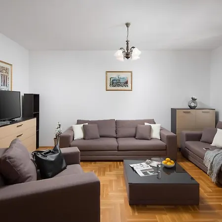 Mozart شقة ميدولين